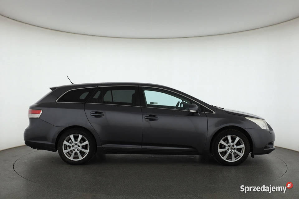 Toyota Avensis 20 Valvematic światła przeciwmgielne