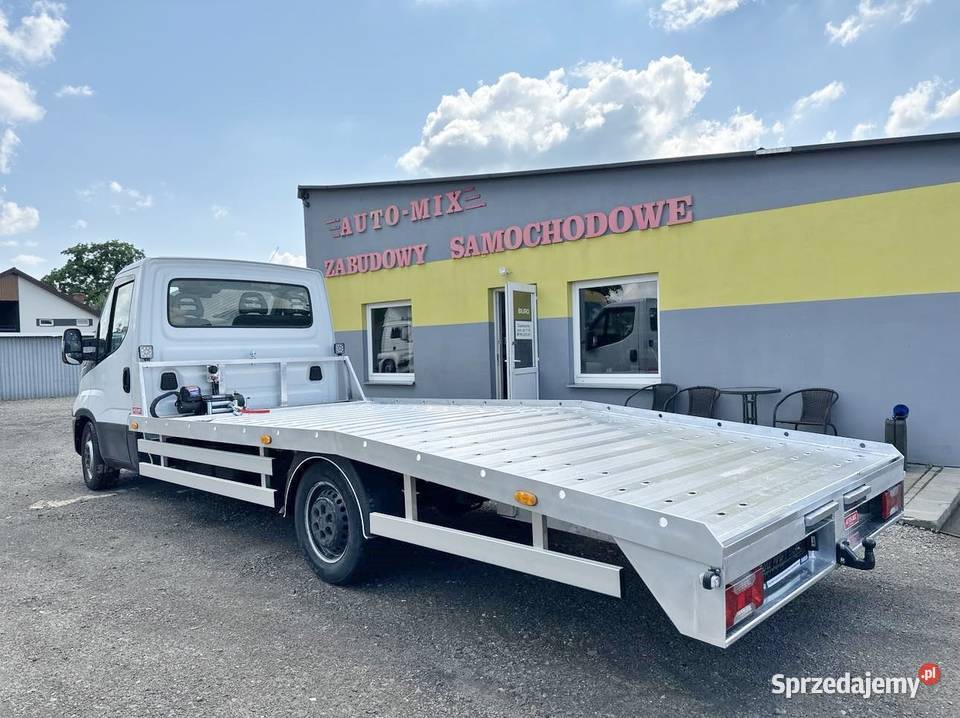 nowy Mercedes Benz najazd aluminiowy producent Strachosław
