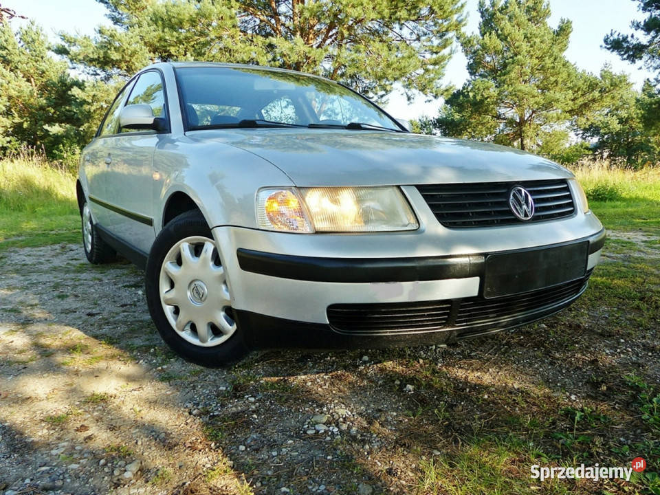 Volkswagen Passat 18iCOMFORTLINEClimatronicPełna ASR (kontrola trakcji) Piła