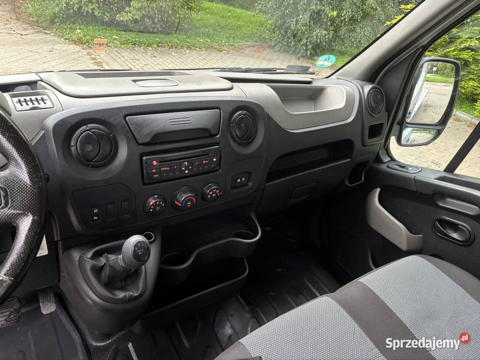 Auto Laweta Renault Master Malbork