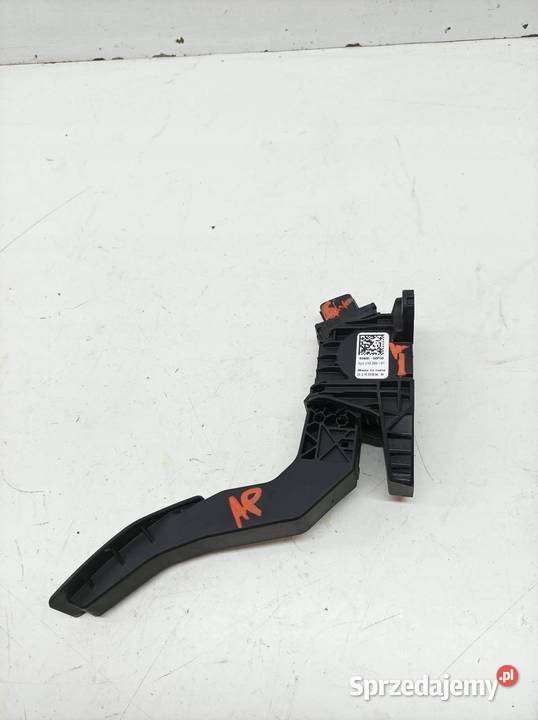 PEDAŁ POTENCJOMETR GAZU 4940068P50 12 B Suzuki osobowe