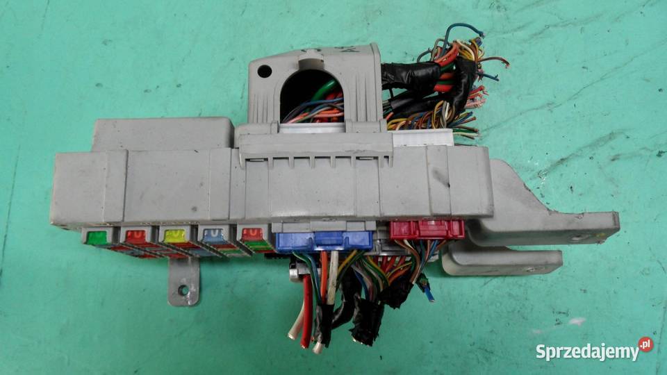 HYUNDAI SANTA FE II 22 CRDI 09r skrzynka osobowe