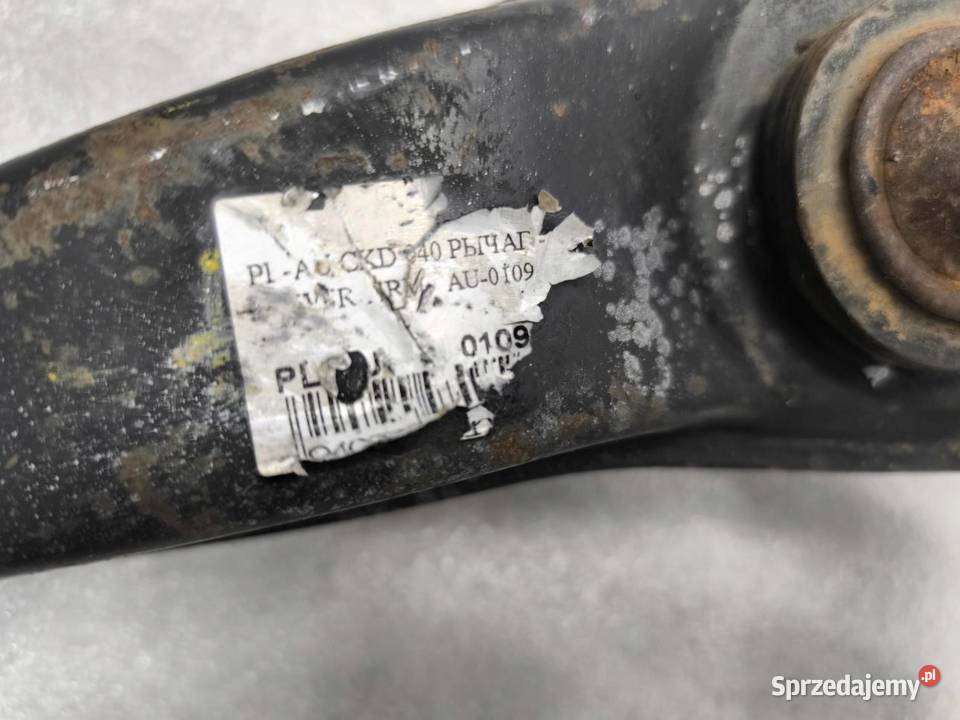 WAHACZ LEWY PRZÓD NISSAN NAVARA D40