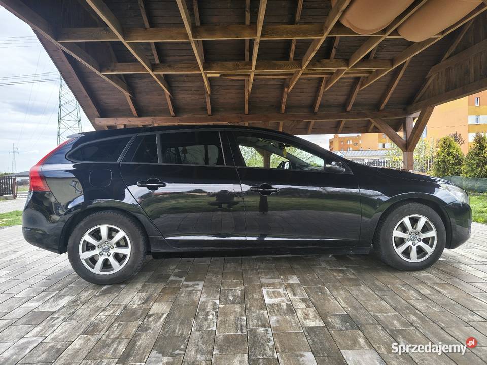 Volvo V60 16 D2 2011r Kolbuszowa