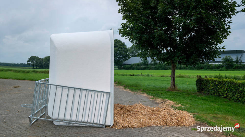 Domek cieląt pojedynczy CalfOTel XL2 z progiem z opolskie Opole