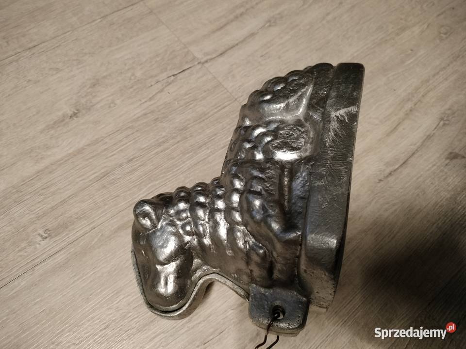 Stara aluminiowa forma do ciasta baranek prl Choszczno