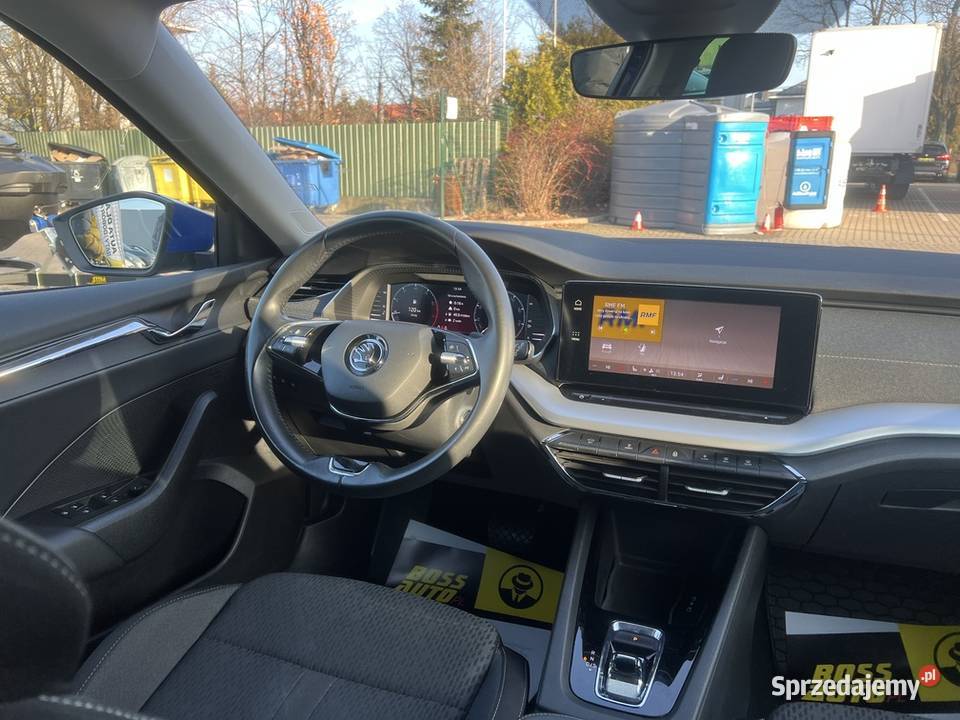 Skoda Octavia 2022 światła do jazdy dziennej Octavia mazowieckie