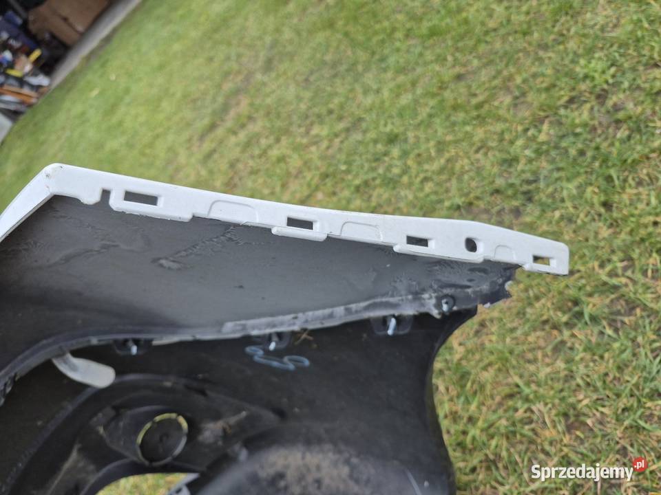Zderzak przedni Renault Trafic 3 III 620223380R dostawcze Kamienica Polska