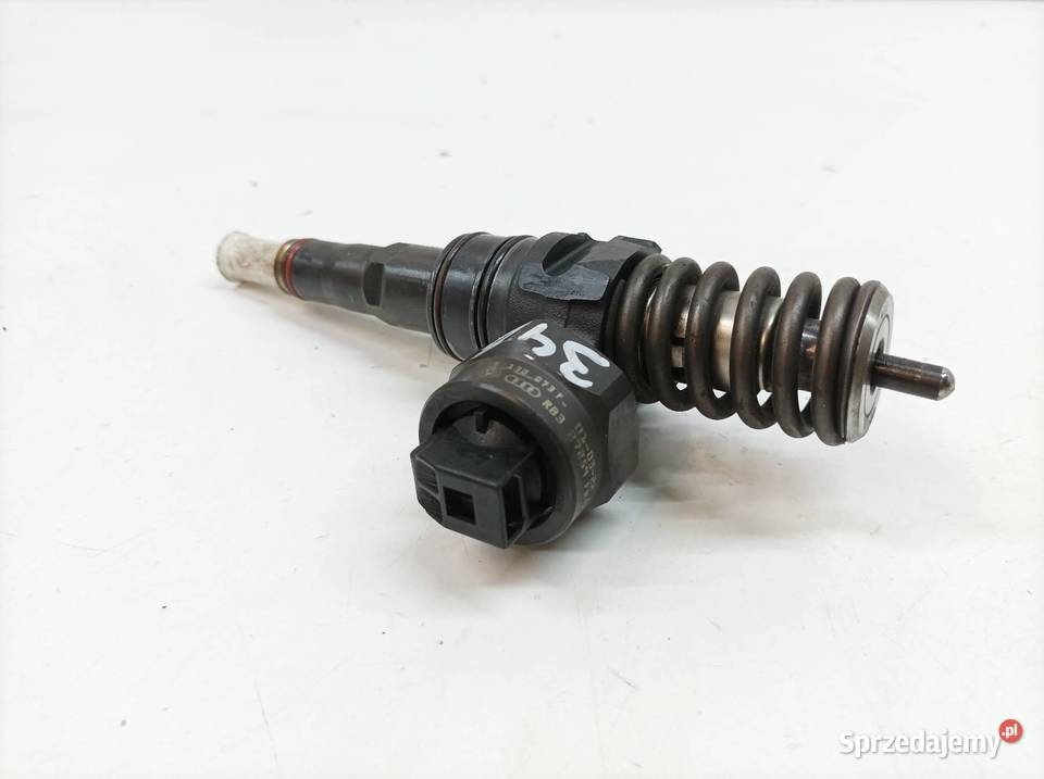 POMPOWTRYSKIWACZ 038130073F 19 TDI VW Volkswagen Rok produkcji 1999 sprzedam