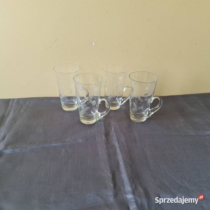 Szklanki z uchem Okres PRLu