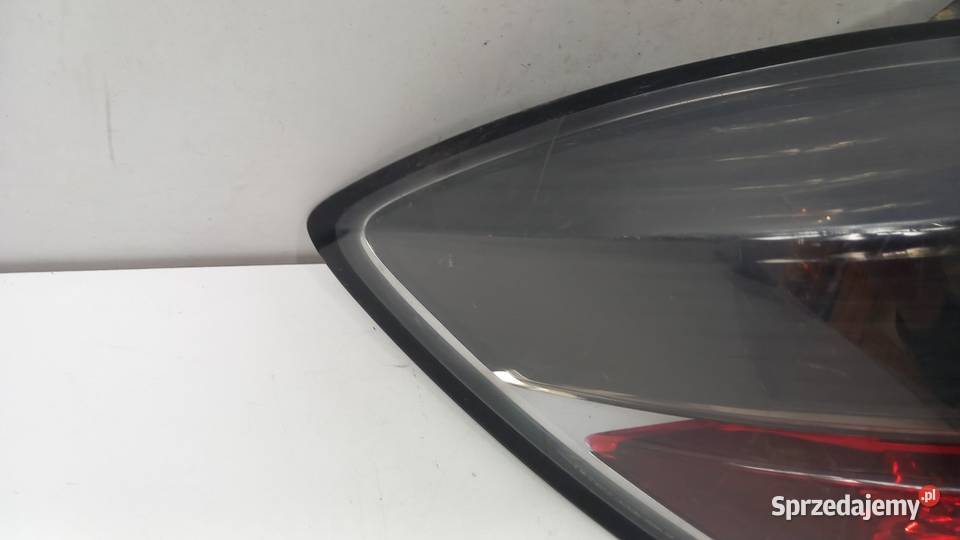 OPEL ASTRA H GTC III HB 3D LAMPA TYŁ LEWA Światła stop Zbierkowo