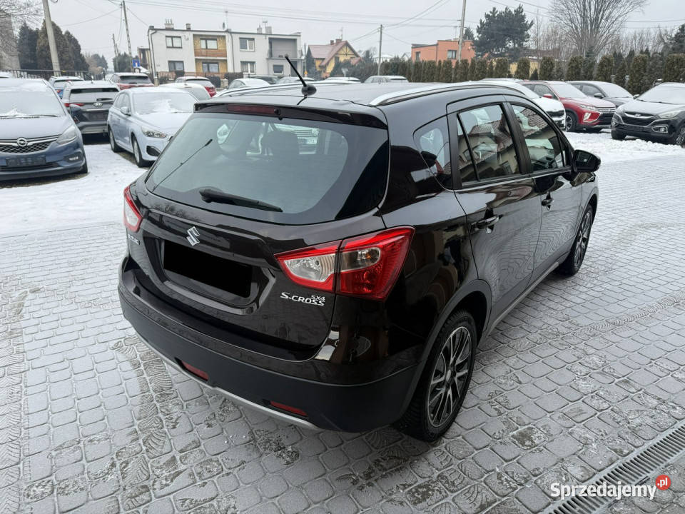 Suzuki SX4 SCross Rezerwacja Orzech