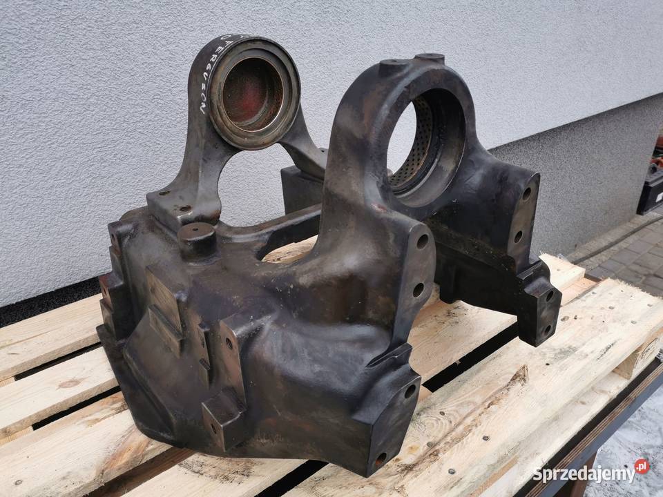 Wspornik ośi przedniej Massey Ferguson 5440 Pozostałe wielkopolskie Wilkowo