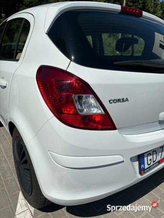 Opel Corsa D 12 Facelift 86 5D 16v Active benzyna Gdańsk sprzedam