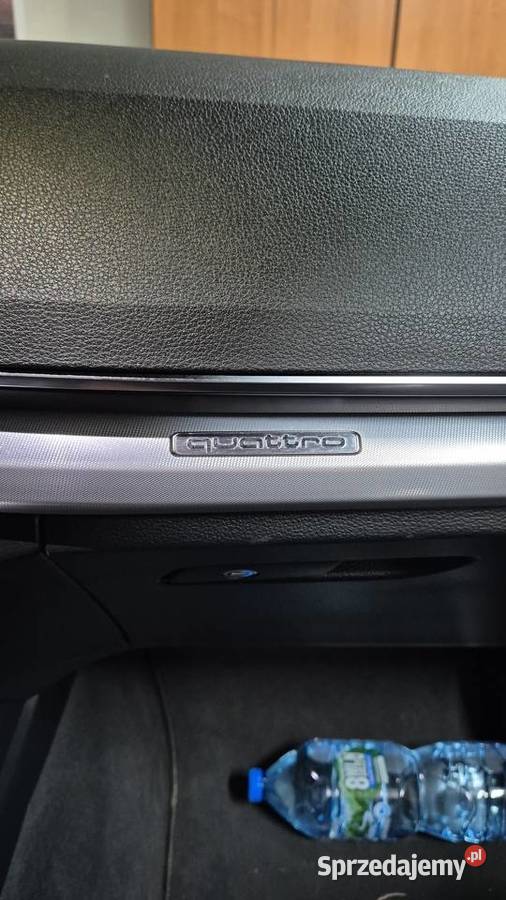 AUDI Q5 FY 2017 20 Benzyna super stan i Wiązownica sprzedam