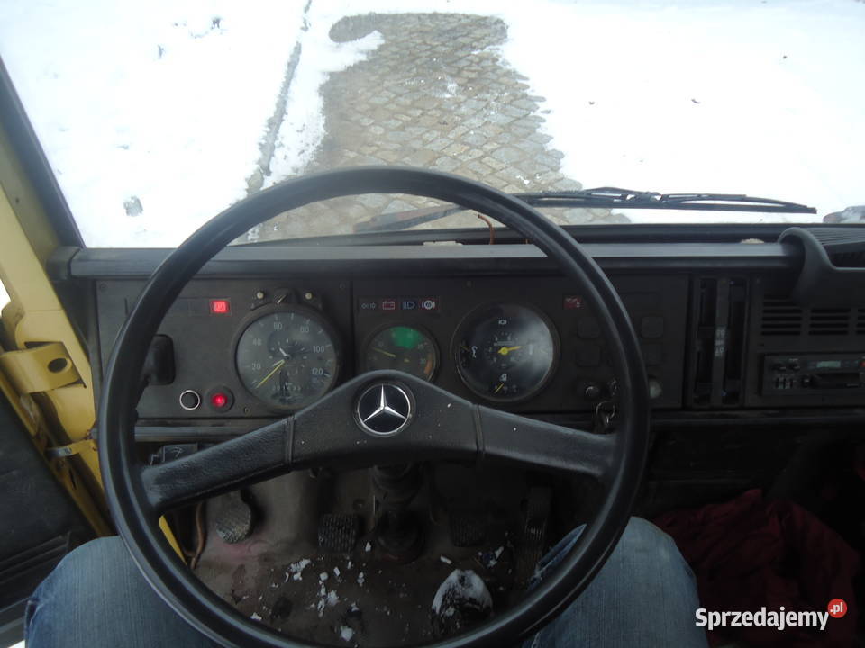 Samochód ciężarowy Mercedes 813 z HDS zachodniopomorskie Koszalin