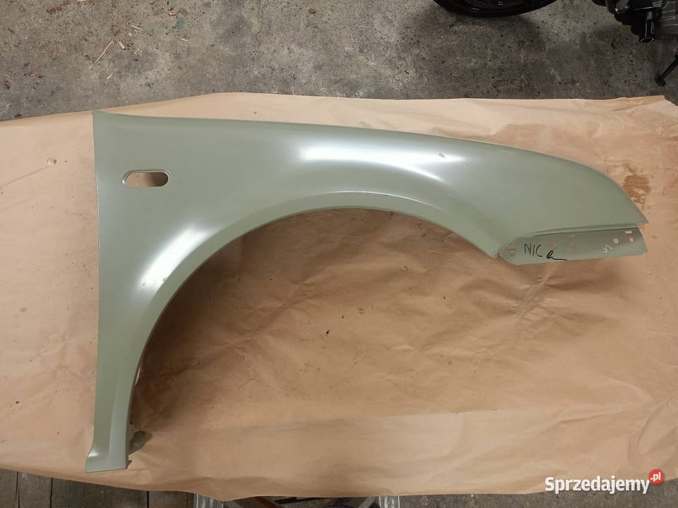 Błotnik prawy przód VW Golf 4 osobowe