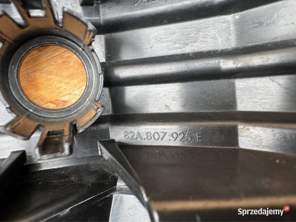 Kratka zderzaka przód lewa LH Audi A1 II 2 82A Sieraków