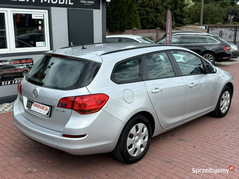 Opel Astra Gwarancja Benzyna Klima Drugie koła J 1400cm3 Astra Sade Budy