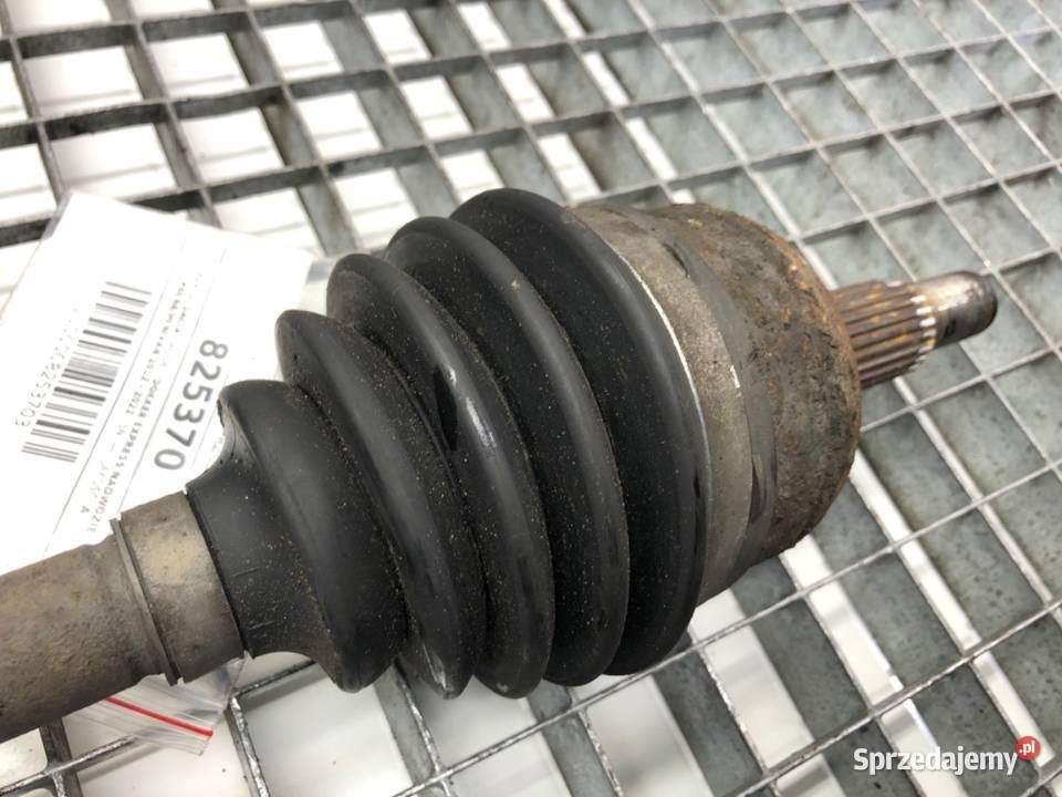 PÓŁOŚ LEWY PRZÓD DACIA DOKKER 16 83 PRZEGUB