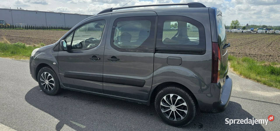 Peugeot Partner 16 Hdi 92 160 II 2008 Rok produkcji 2013