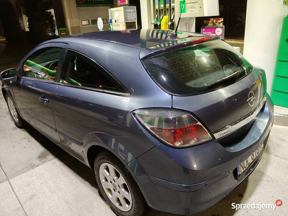 Opel astra h 16 gtc Astra Piła