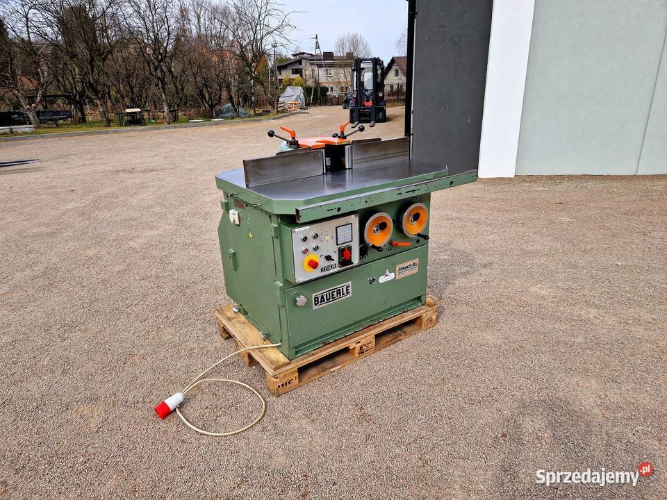 Frezarka dolnowrzecionowa BAUERLE uchylne małopolskie Kalwaria Zebrzydowska