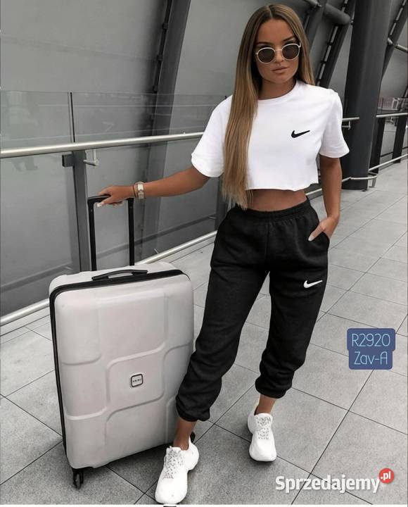 Zbieram zamówienie komplet dresów Warszawa