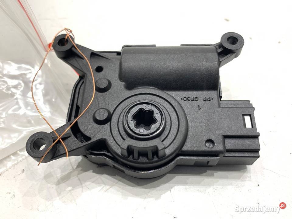 SILNIK NAGRZEWNICY VW 2Q0907511F GOLF VII