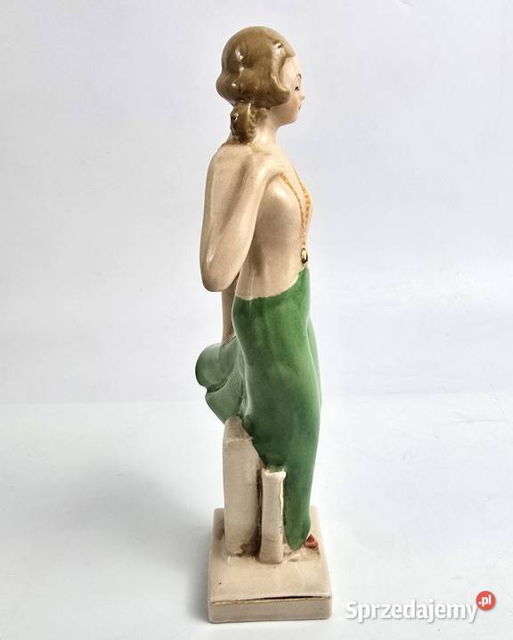 Tancerka półakt w zielonej sukni styl Art Deco Porcelana i szkło sprzedam