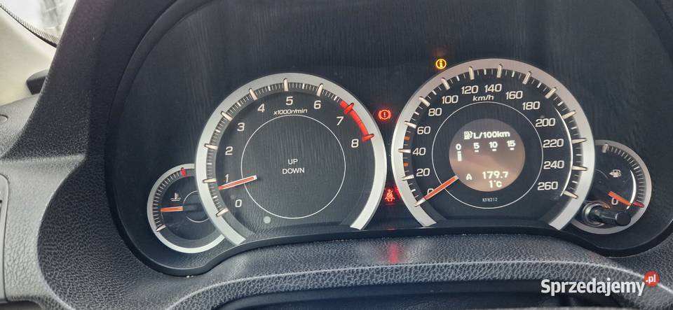 Honda Accord VIII 20 benzyna LPG salon Polska asystent parkowania