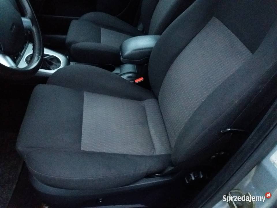 FORD MONDEO srebrny Toruń