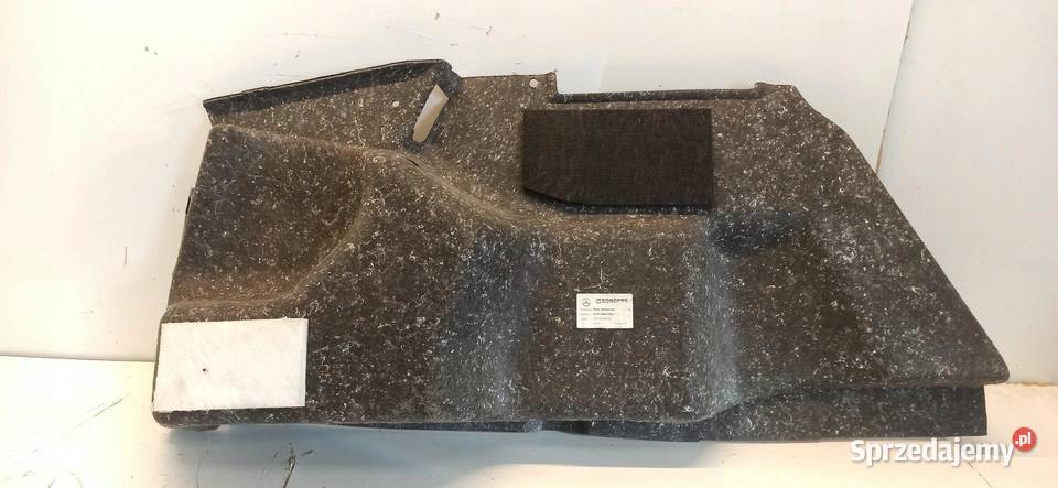 MERCEDES W211 BOCZEK BAGAŻNIKA LEWY A2116907853