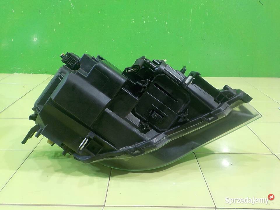 BMW 6 E64 E63 30 B AUT 05r CABRIO XENON lampa Suków