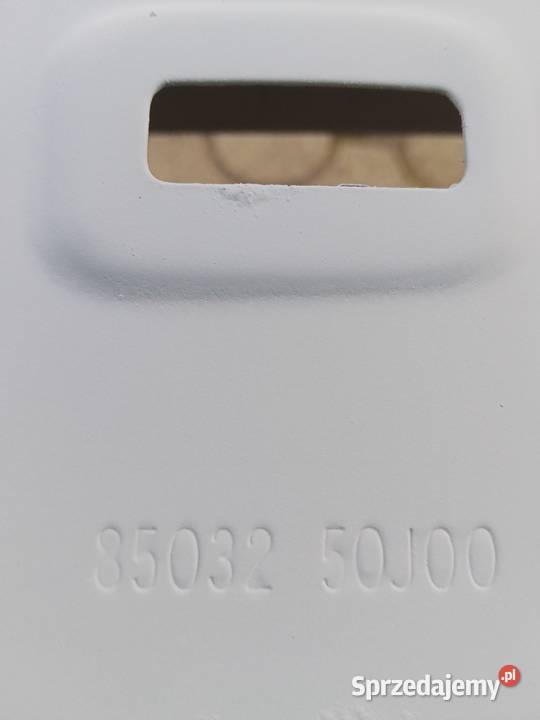 Nissan Primera P10 belka zderzaka tylnego