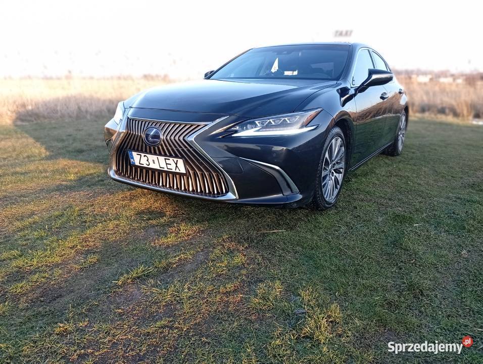 Lexus es 300h 2021 r 62 zamiana Toyota Sienna ES Darłowo