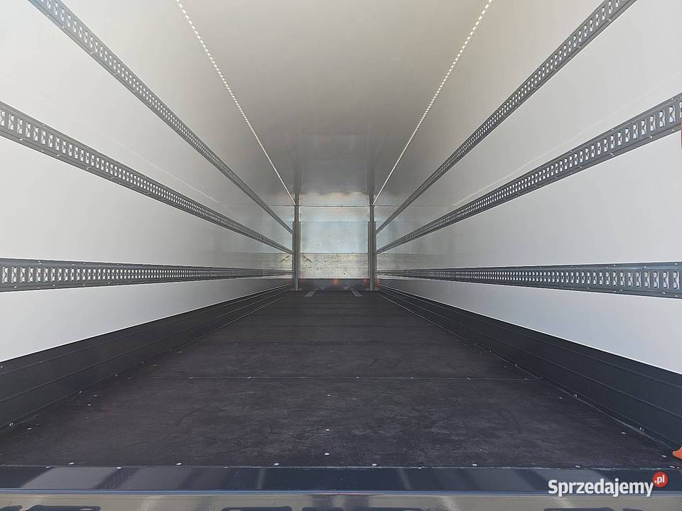 System Trailers HEAVY DUTY PLYWOOD TAILLIFT 2x