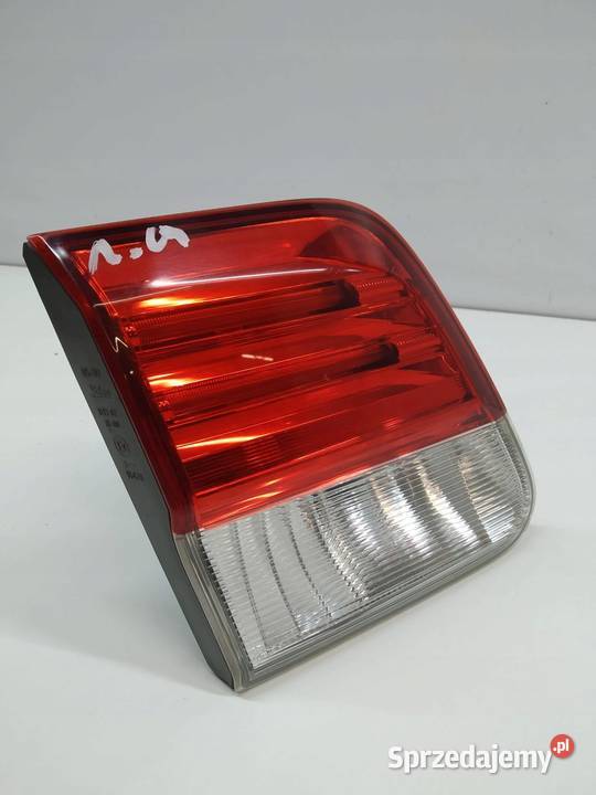 LAMPA TYŁ W KLAPĘ LEWA SEDAN EU T27 Toyota Rok produkcji 2013 Lampy tylne