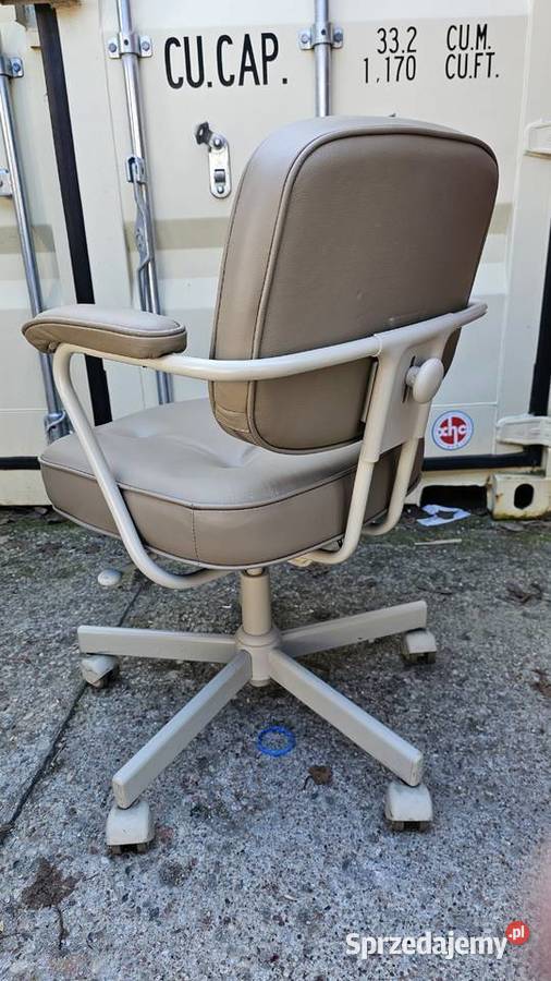fotel obrotowy krzesło biurowe 850 nowy 2500 Fotele i krzesła obrotowe Warszawa