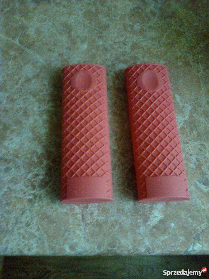 Uchwyty do garnków 2 sztuki odcienie czerwieni Iława