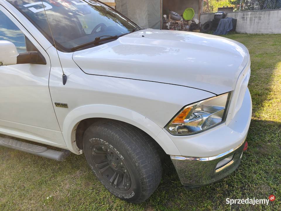 Zarejestrowany w Polsce Dodge ram 57 l LPG automatyczna Urzędów