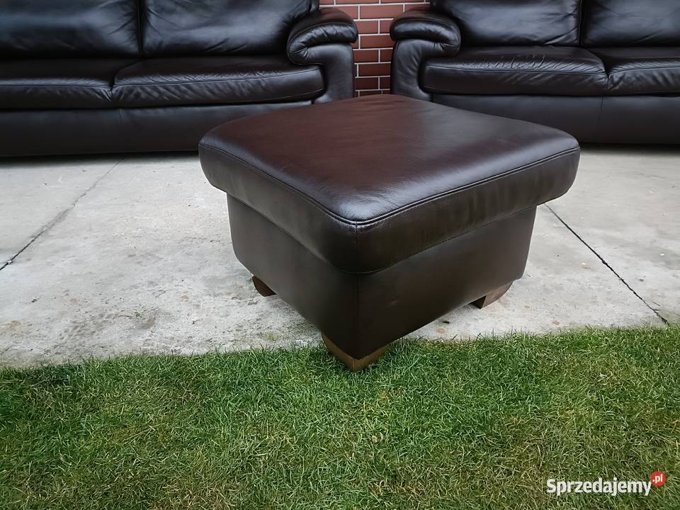 Sprzedam dwie sofy plus pufa ze skóry Konin