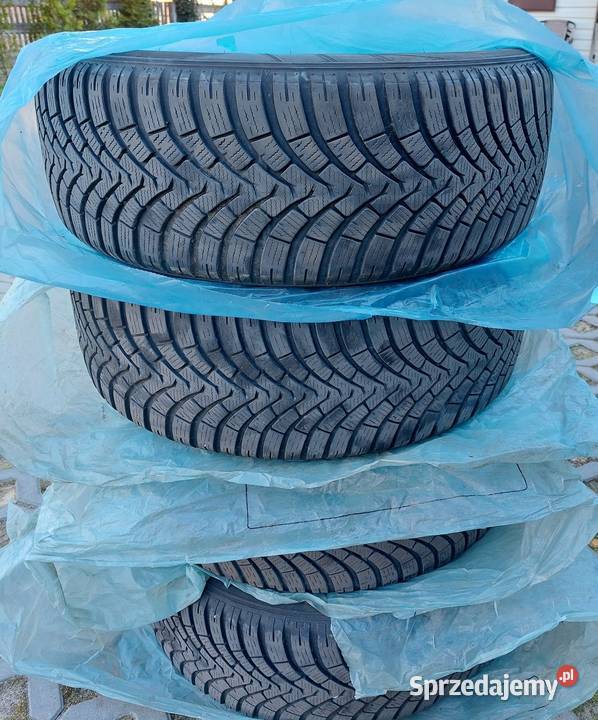 Opony Zimowe Falken EuroWinter HS01 SUV 22555 225 Przewrotne sprzedam
