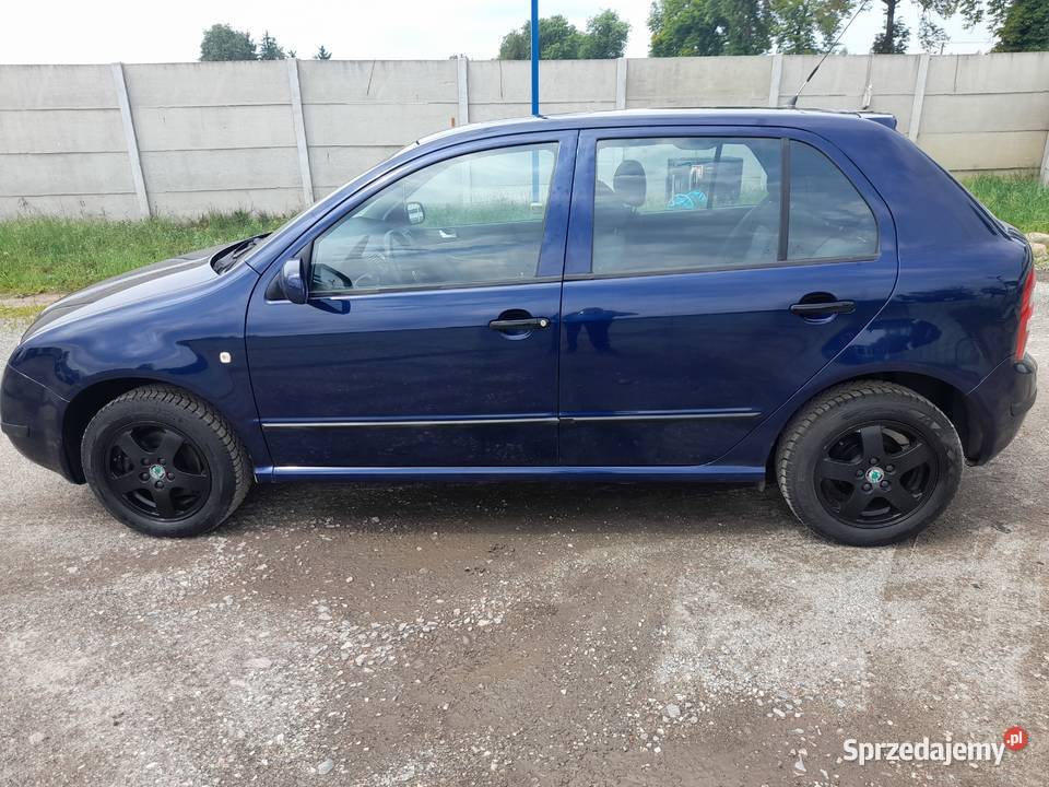 Sprowadzona Fabia 14mpi elektrycznie ustawiane fotele