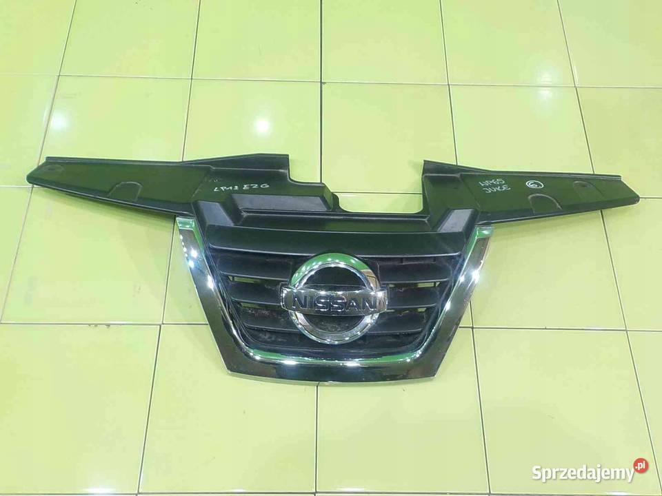 NISSAN JUKE F15 I 16 B AUT 12r 5D atrapa grill