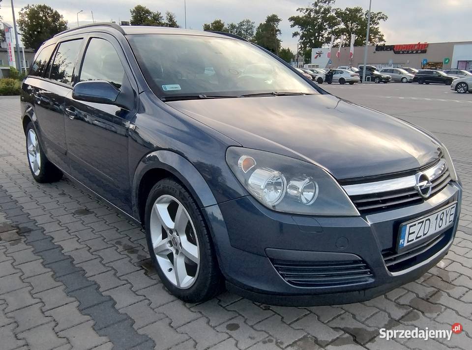 Opel Astra 2006 18 140 Oryginalny lakier manualna sprzedam