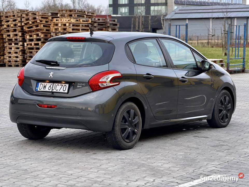 Peugeot 208 PolskiSalon MalyPrzebieg SCT nieuszkodzony Kraków sprzedam