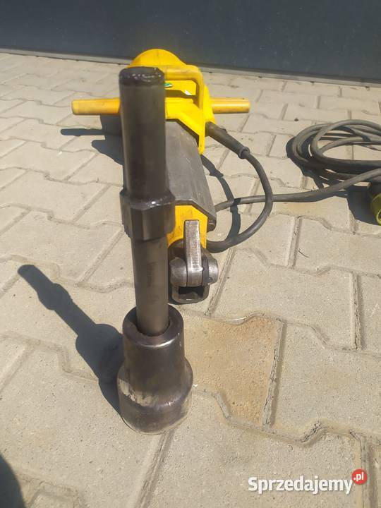 Młot wyburzeniowy Wacker EH22 400V