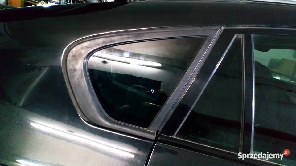 Szyba boczna BMW e71 x6 ciemna Rok produkcji 2010