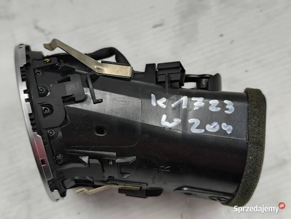 KRATKA NAWIEWU PRAWA MERCEDES W204 LIFT sprzedam